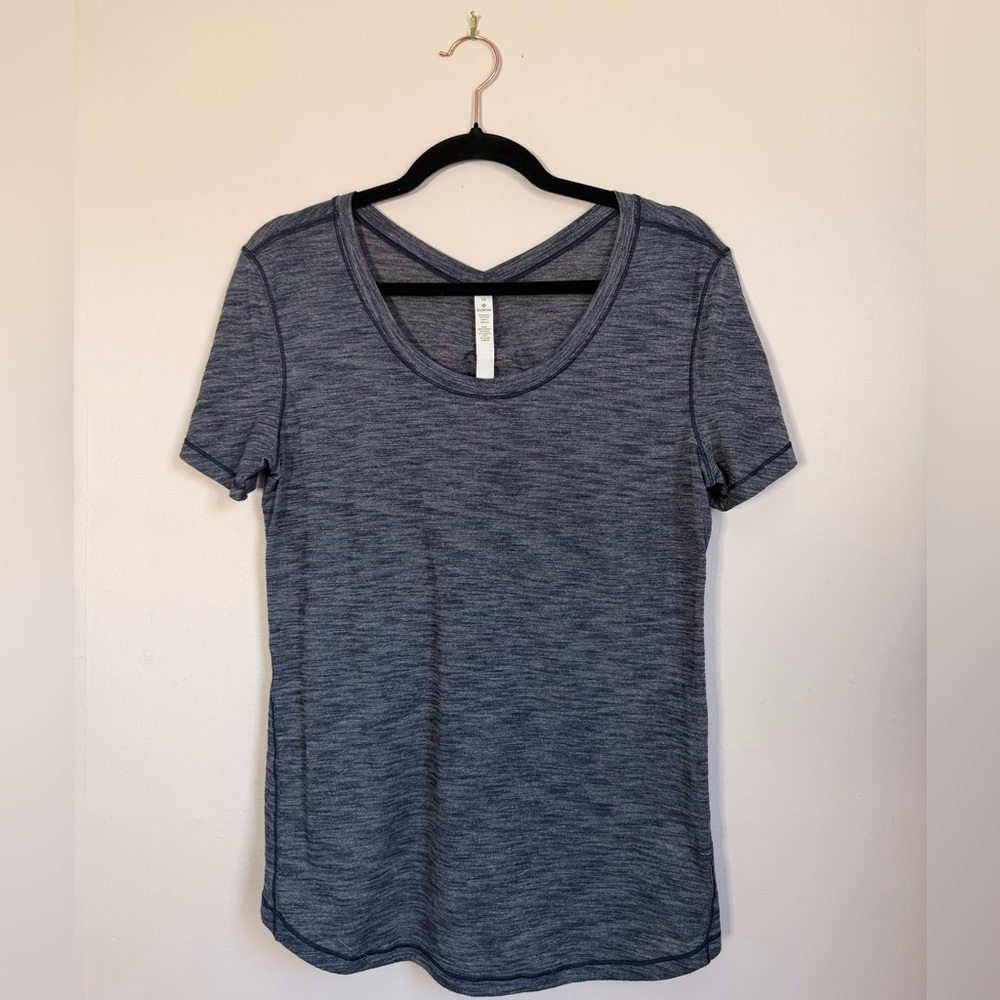 Lululemon Heathered Gray Short Sleeve Yoga Top Ruched Back Size 10